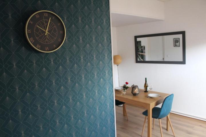 Studio De Charme En Plein Centre Ville Бове Экстерьер фото